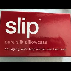 Slip Silk Pillowcase (red, new in box)